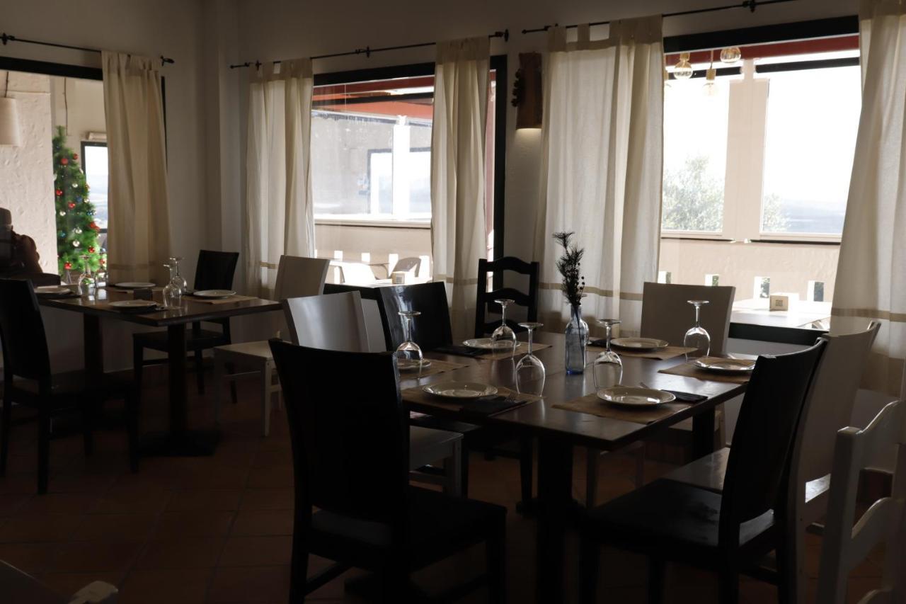 Hostal Restaurante Benalup Golf Экстерьер фото